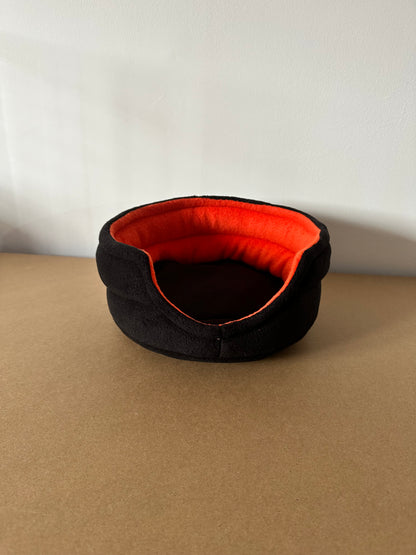 Cuddle Cup - Black & Orange