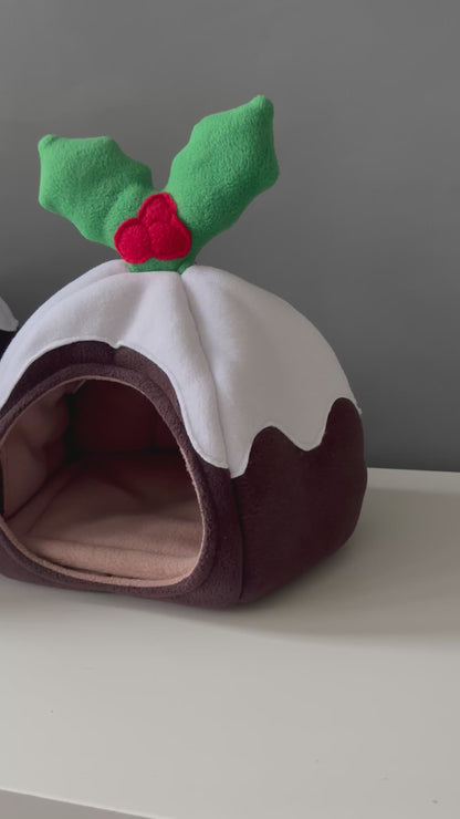 Christmas Pudding Bed